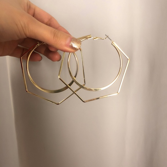 Geometric Hoop Earrings - Picture 2 of 8